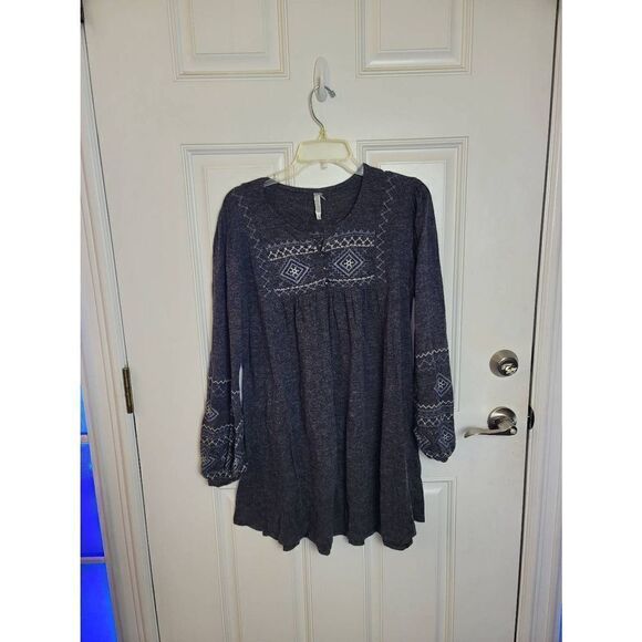 Monoreno sweater tunic - Picture 1 of 4